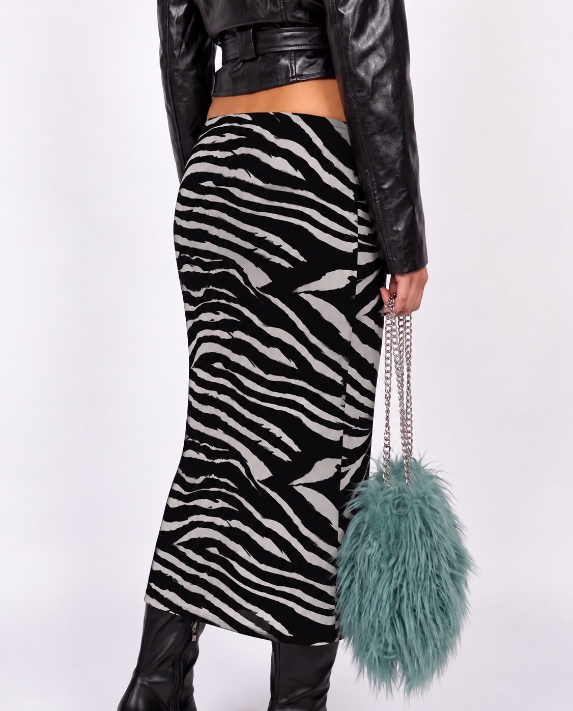 Gonna Sheer Midi-Zebra