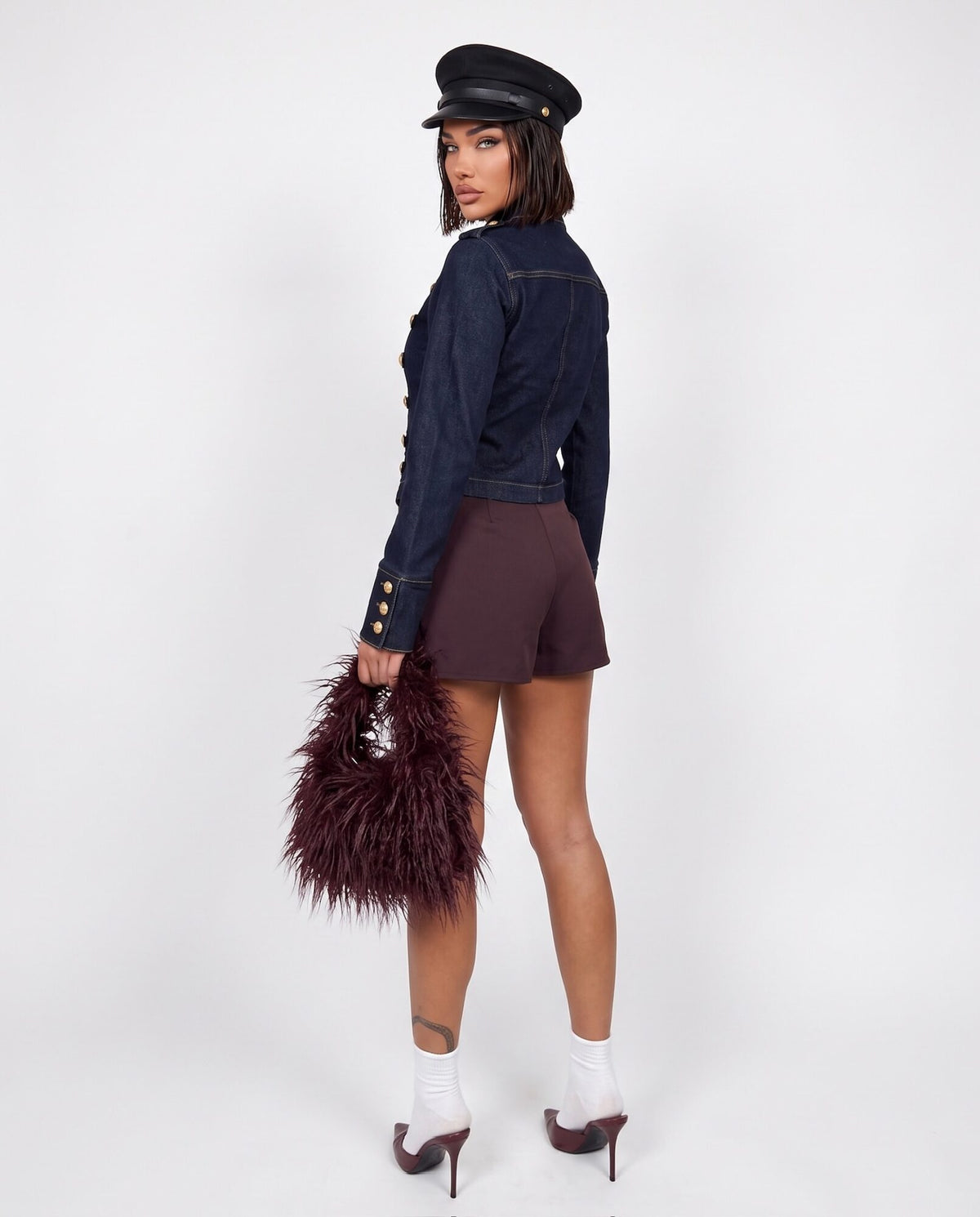 Pantagonna Gold Button-Cherry Red