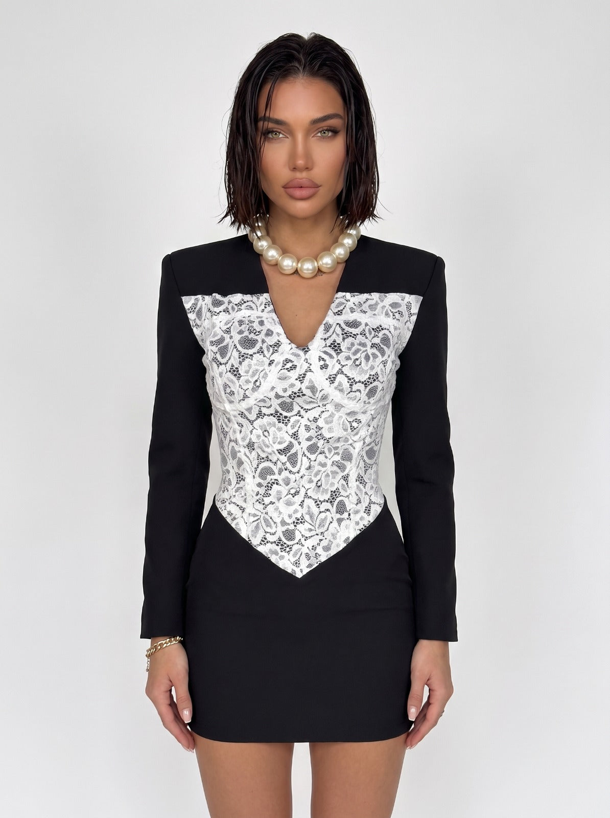 Abito Lace Overlay-Black/White