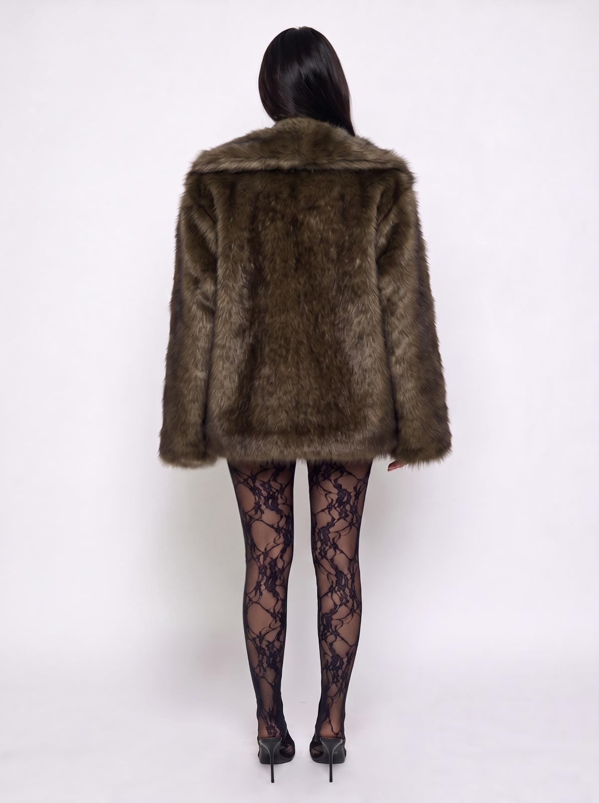 GRAFICA Total Look Forbidden Love