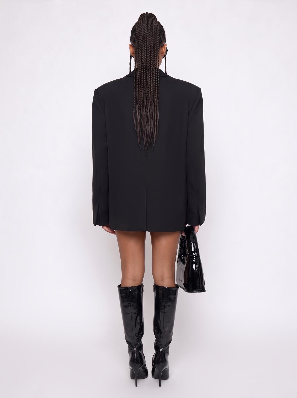 GRAFICA Total Look Oversized Ego