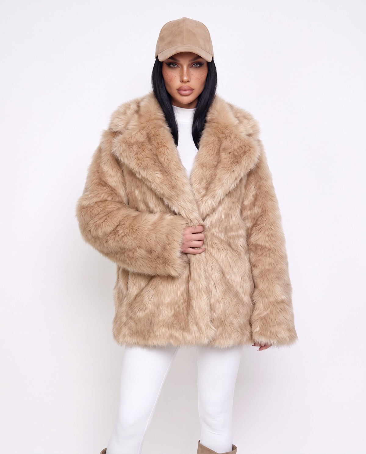 Pelliccia Pretty Please-Beige