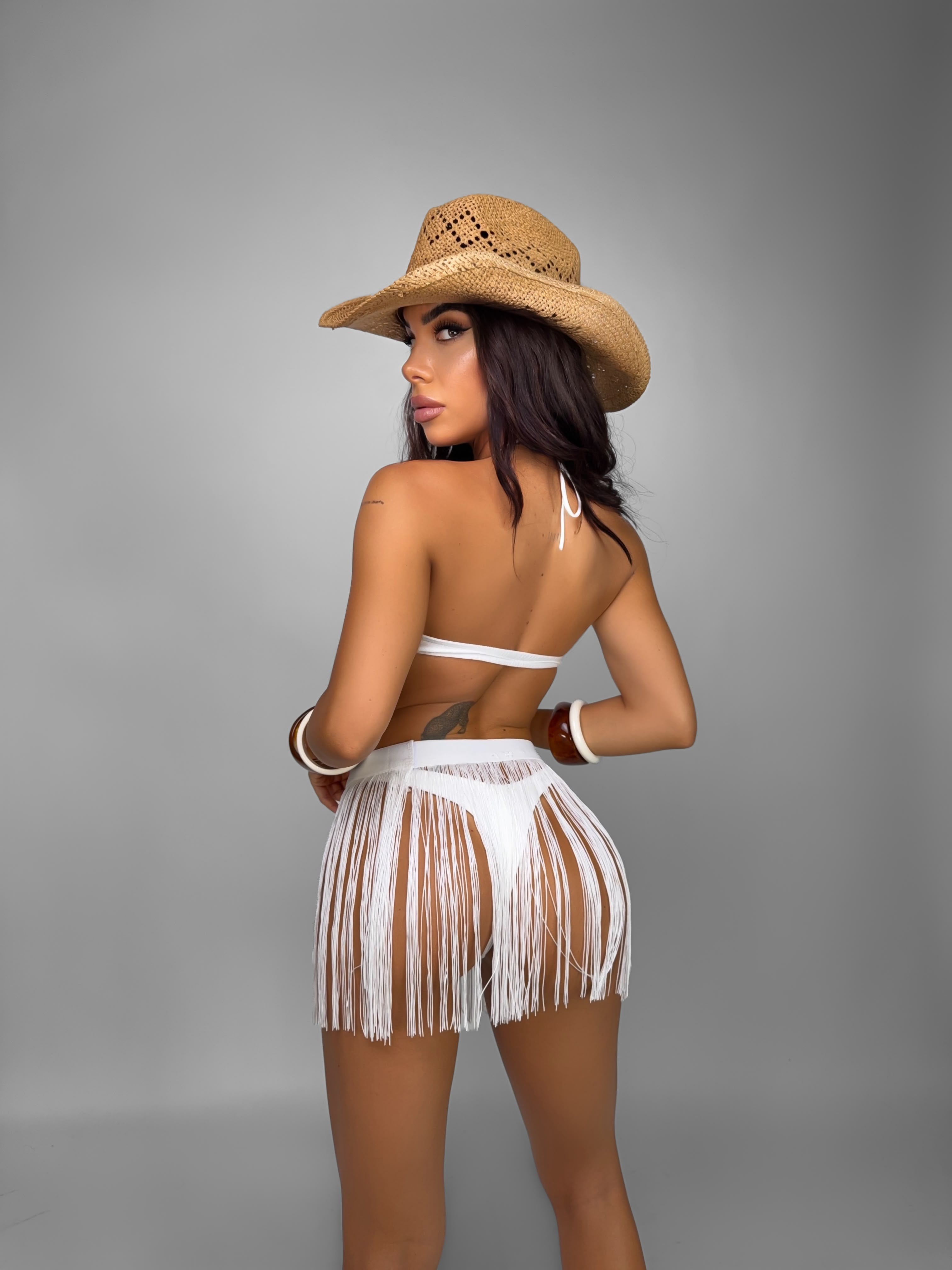 Gonna Skye-White